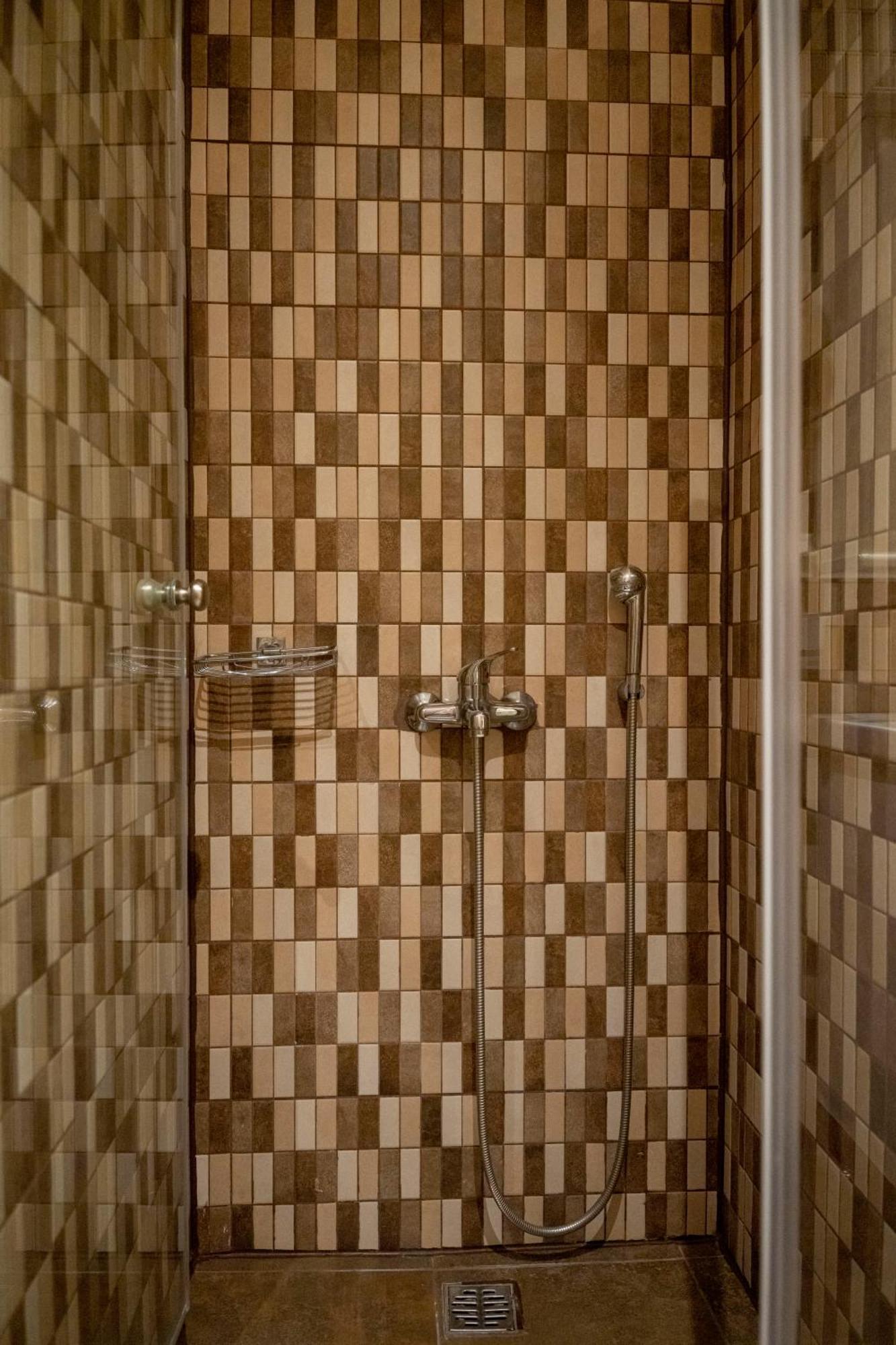 Liontos Rooms Pramanta Exterior photo
